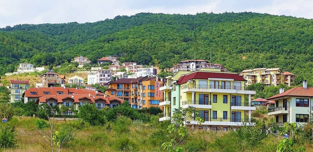 Apartments For Sale In St.Vlas